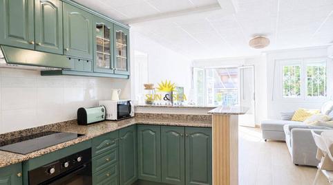 Foto 5 de Casa adosada de alquiler en Mil Palmeras, Pilar de la Horadada