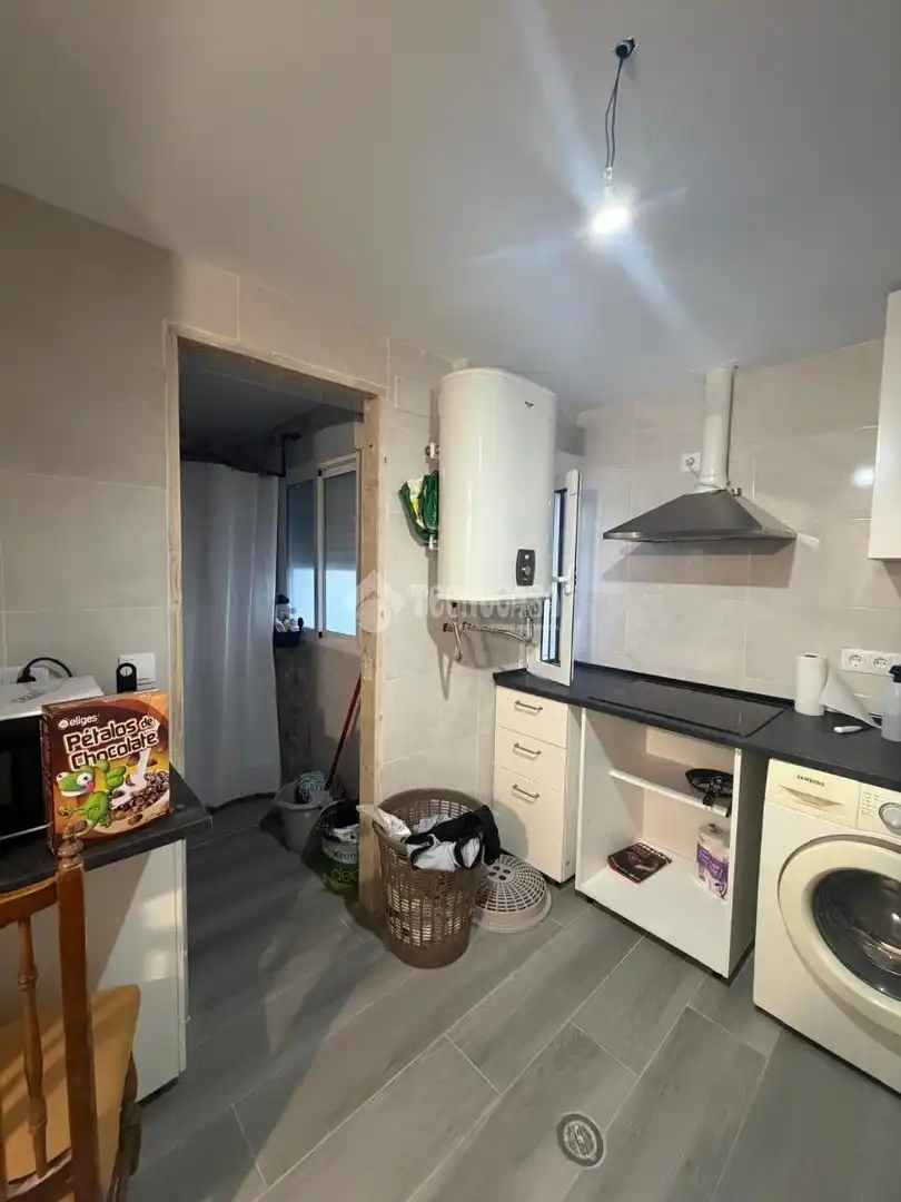 Flat for sale in Calle la Luisiana, imagen 5