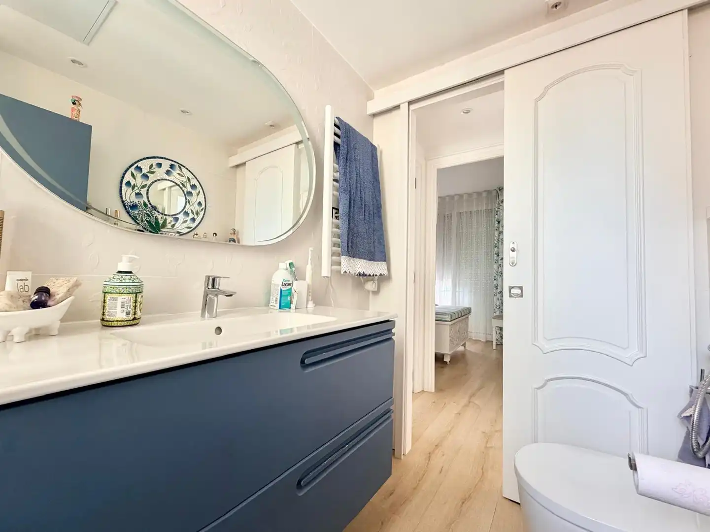 Badezimmer von Wohnung zum Verkauf in Cunit mit Klimaanlage, Heizung und Terrasse