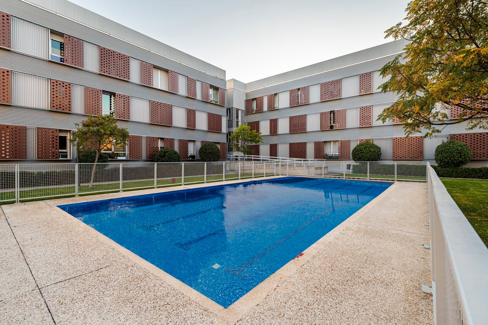 Swimming pool of Flat to rent in Villanueva de la Cañada  with Parquet flooring and Storage room