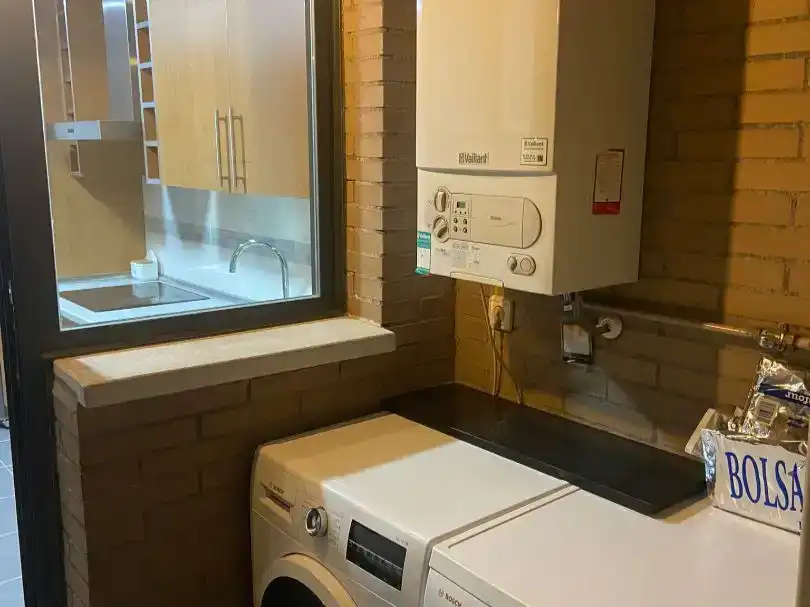 Cuina de Pis en venda en Getafe amb Aire condicionat, Jardí privat i Traster