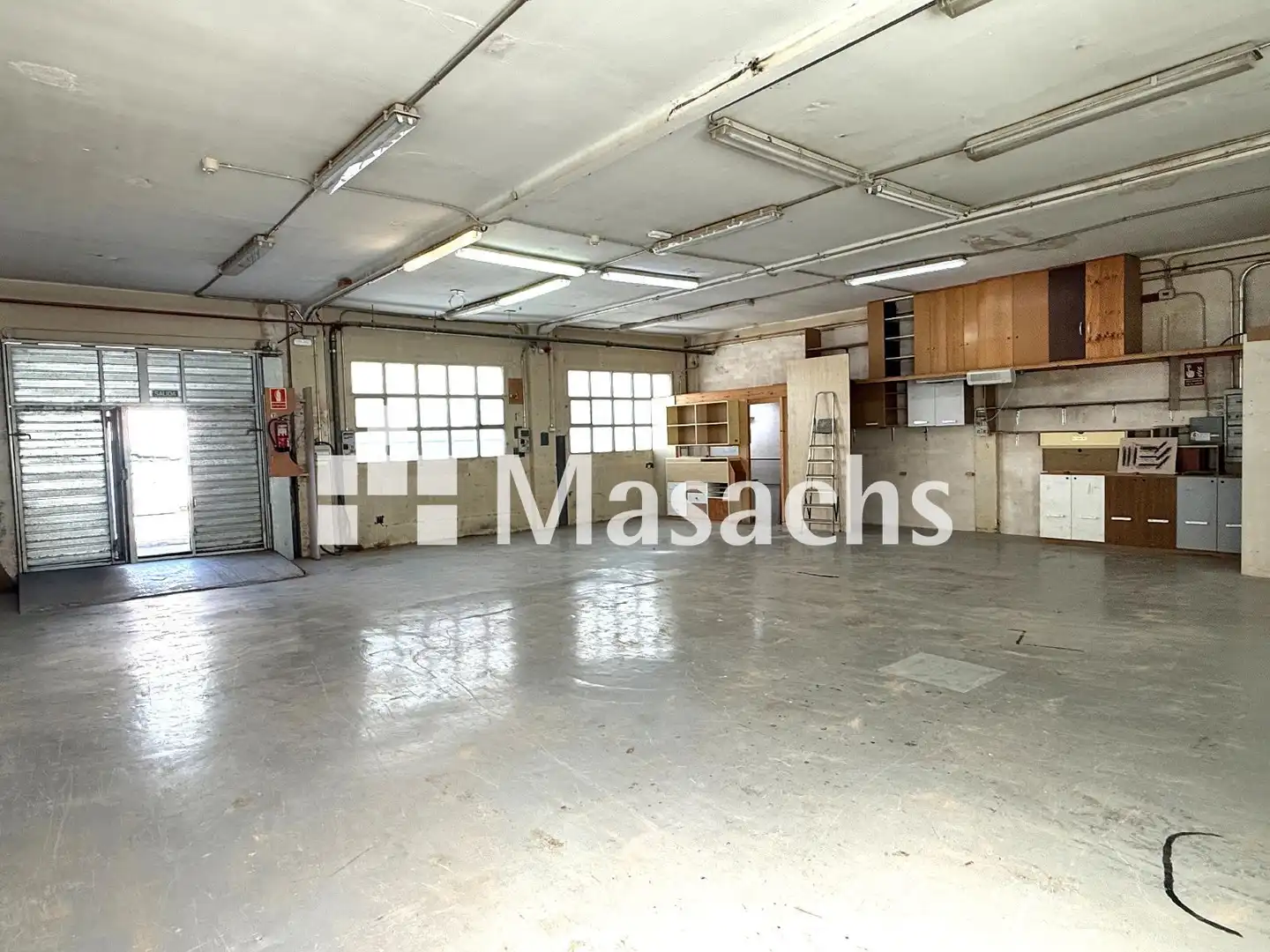 Industrial building to rent in Nord-est, imagen 4