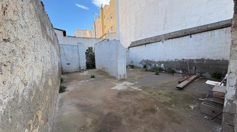 Foto 2 von Residential zum Verkauf in Avenida Sant Andreu-la Hoya, 21, La Foia - Daimés - Asprella, Elche / Elx