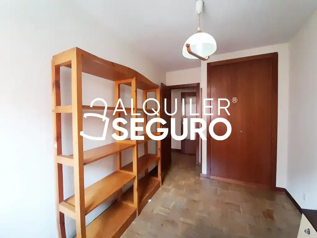 Piso de alquiler en Madrid con Calefacción