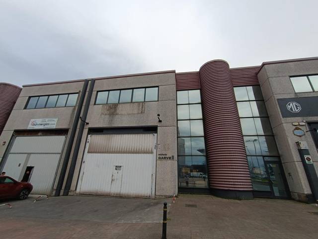 Oficina en Alquiler en Bagatza - San Vicente