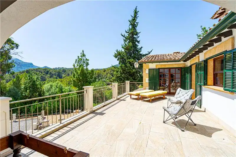 Maison rustique avec terrasse à vendre à Esporles