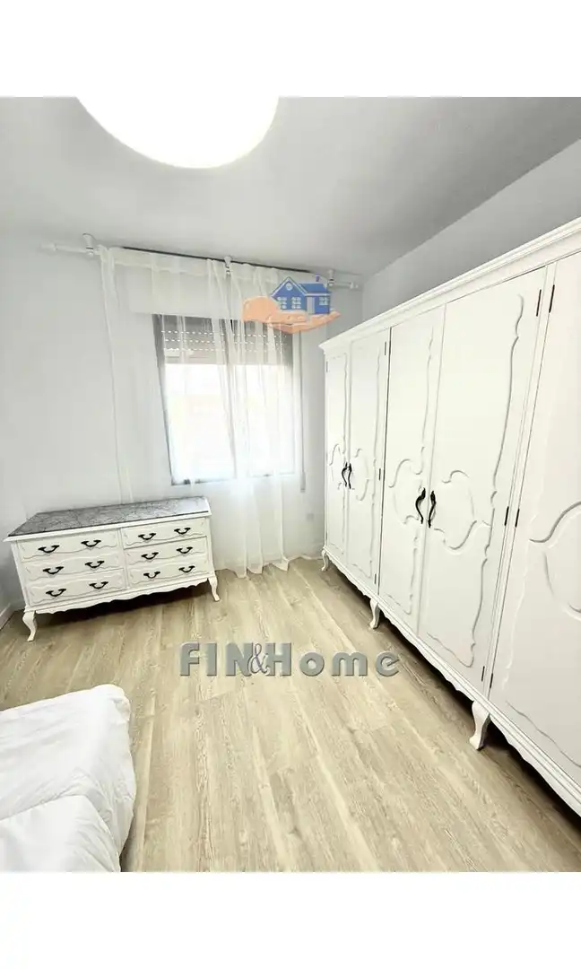 Habitación de Piso de alquiler en Sevilla con Aire acondicionado, Amueblado y Balcón