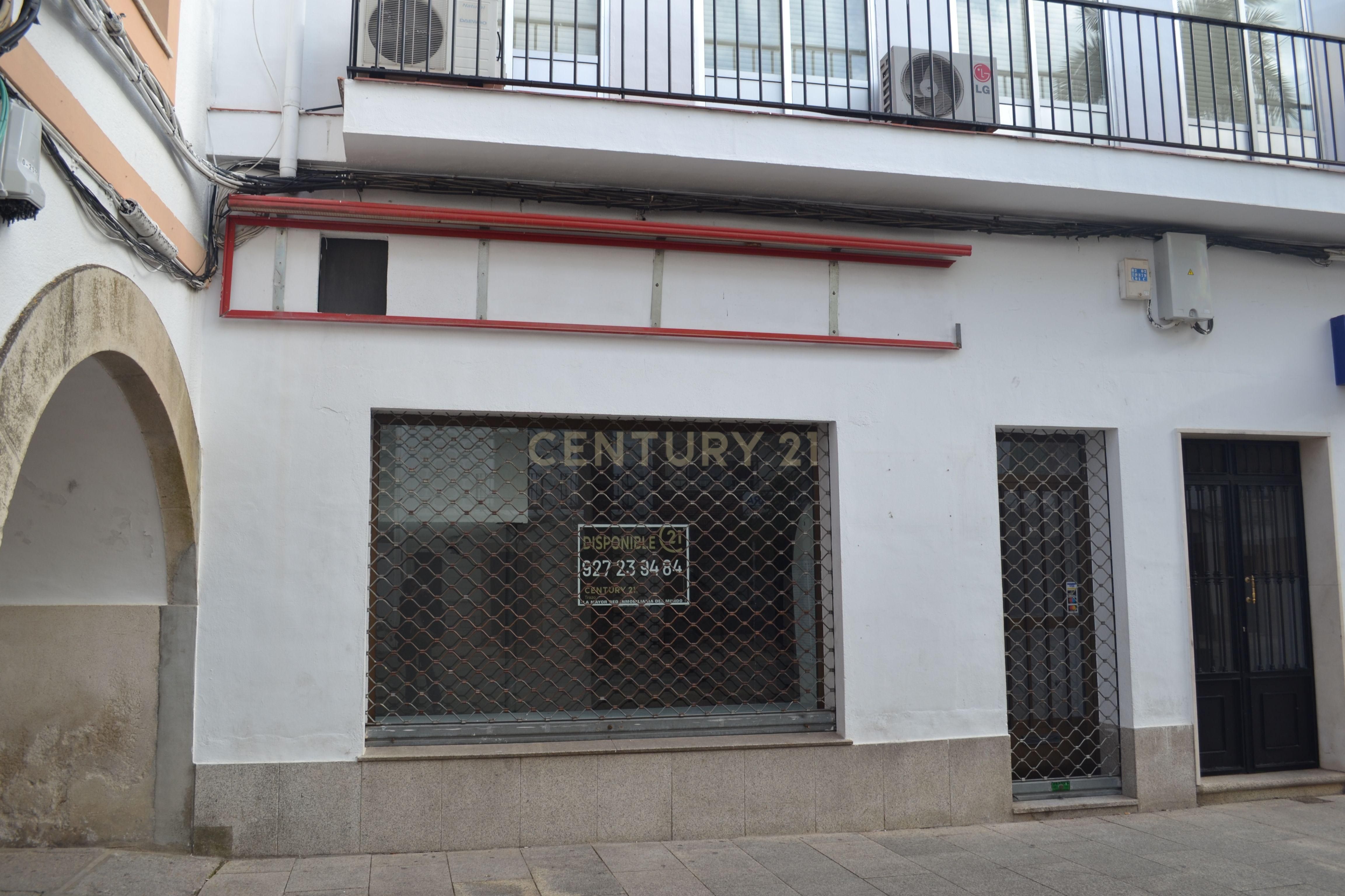 Vista exterior de Local de lloguer en Malpartida de Cáceres