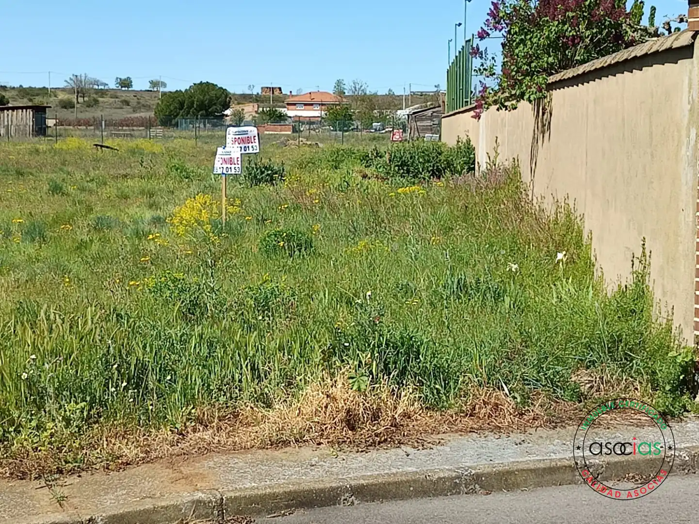 Terreno en venta en Chozas de Abajo