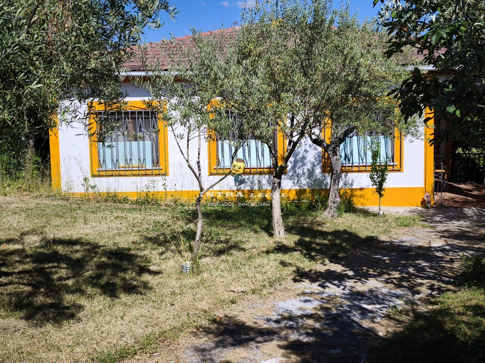 Vista exterior de Casa o xalet en venda en Matilla de los Caños del Río amb Terrassa i Moblat