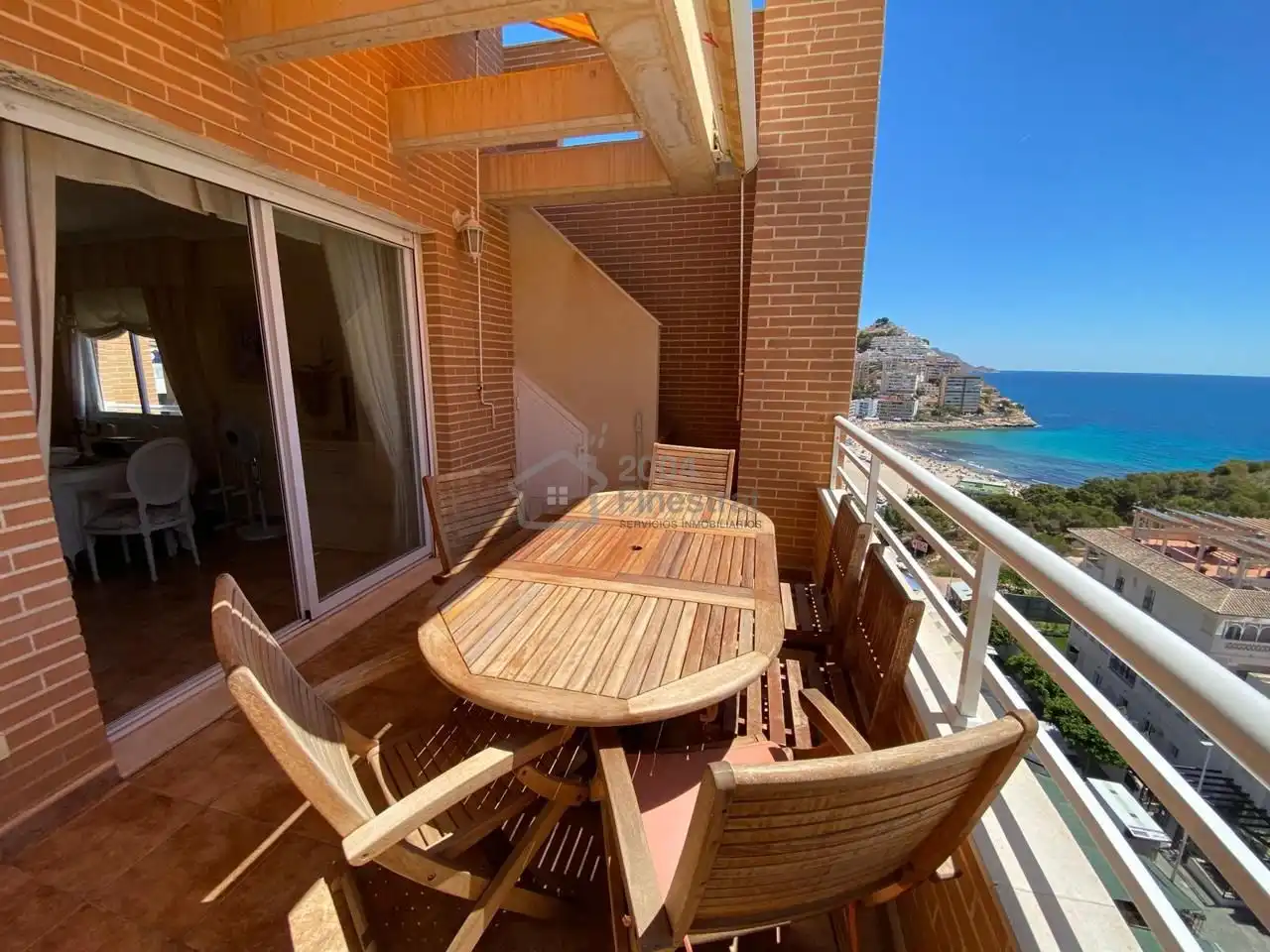 Vista exterior de Ático en venta en Villajoyosa / La Vila Joiosa con Aire acondicionado, Terraza y Piscina comunitaria