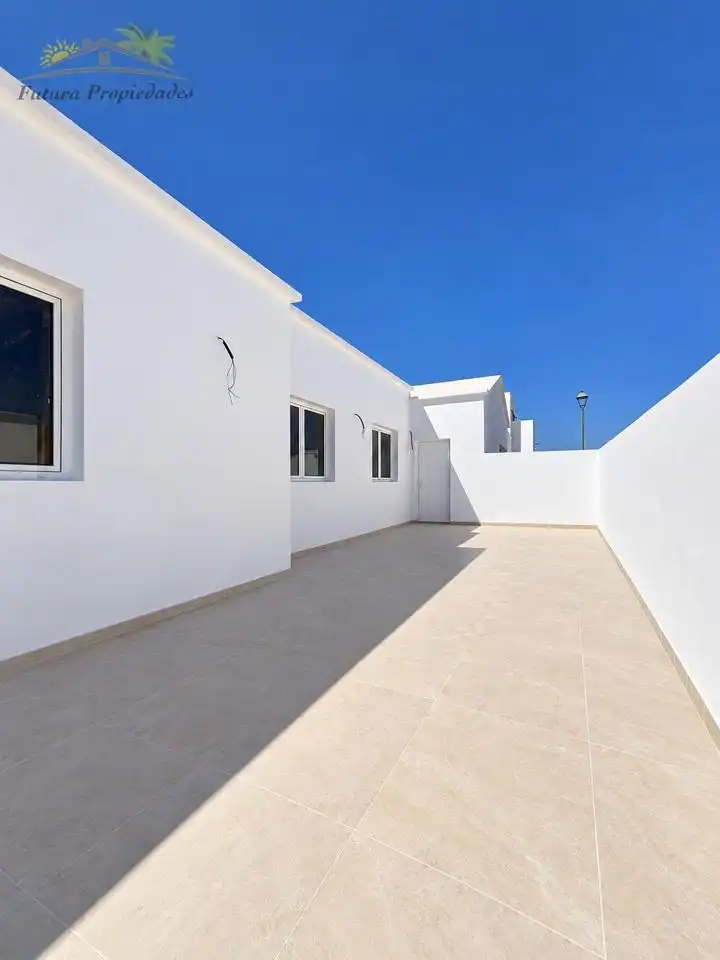 Terrace of Houses for sale in Tinajo, Las Palmas