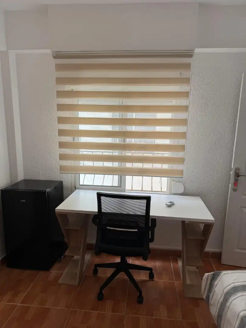 Habitación de Piso en venta en Elche / Elx con Amueblado, Horno y Lavadora