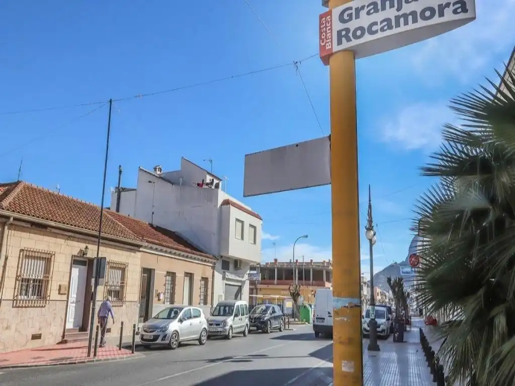 Vista exterior de Finca rústica en venda en Granja de Rocamora amb Jardí privat, Terrassa i Traster