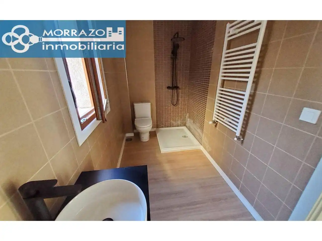 Baño de Casa adosada en venta en Moaña con Calefacción, Jardín privado y Terraza