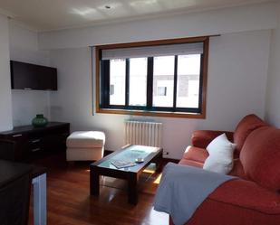 Sala d'estar de Apartament de lloguer en Ourense Capital  amb Calefacció i Moblat