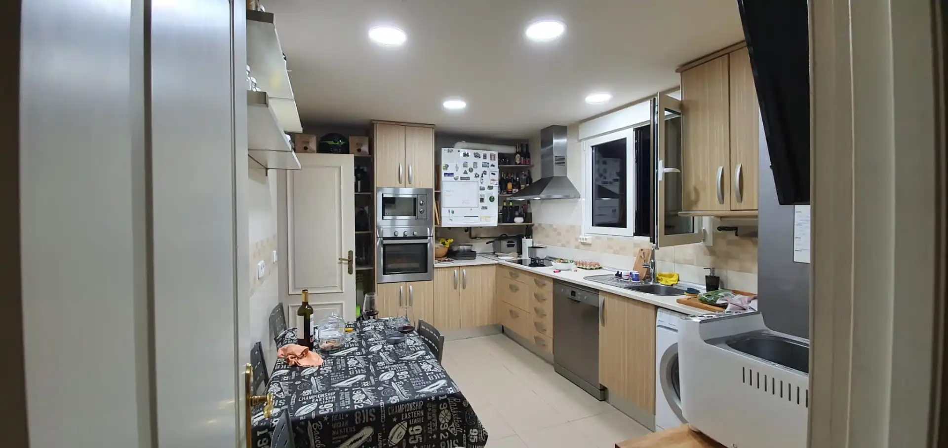Cocina de Casa o chalet en venta en Boadilla del Monte con Aire acondicionado, Calefacción y Jardín privado