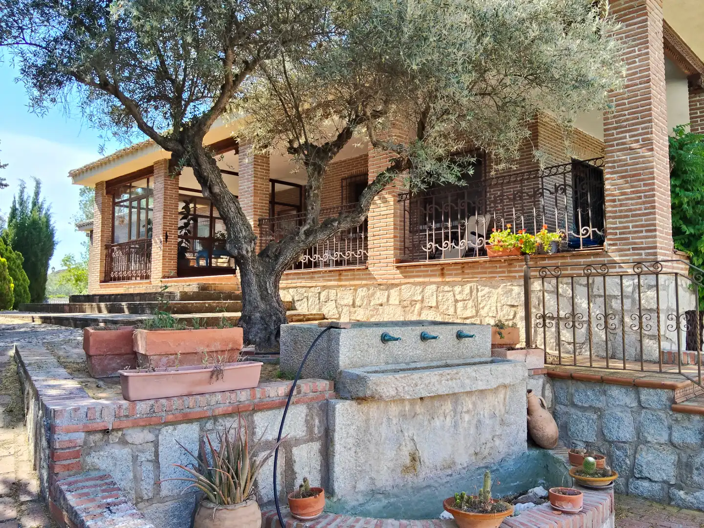 Exterior view of Houses for sale in Toledo  with Air Conditioner, Heating and Private garden