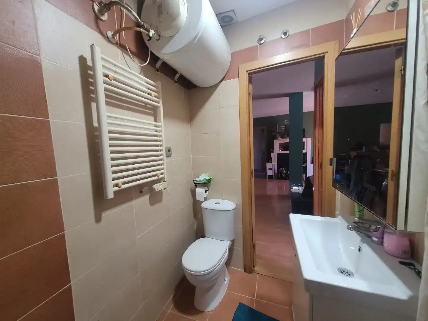 Badezimmer von Wohnung zum Verkauf in Yeles mit Klimaanlage und Balkon
