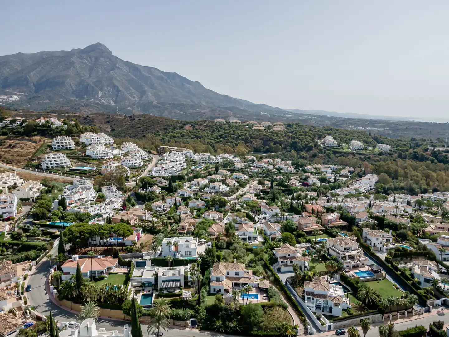 Vista exterior de Casa o chalet en venta en Marbella con Aire acondicionado, Calefacción y Piscina