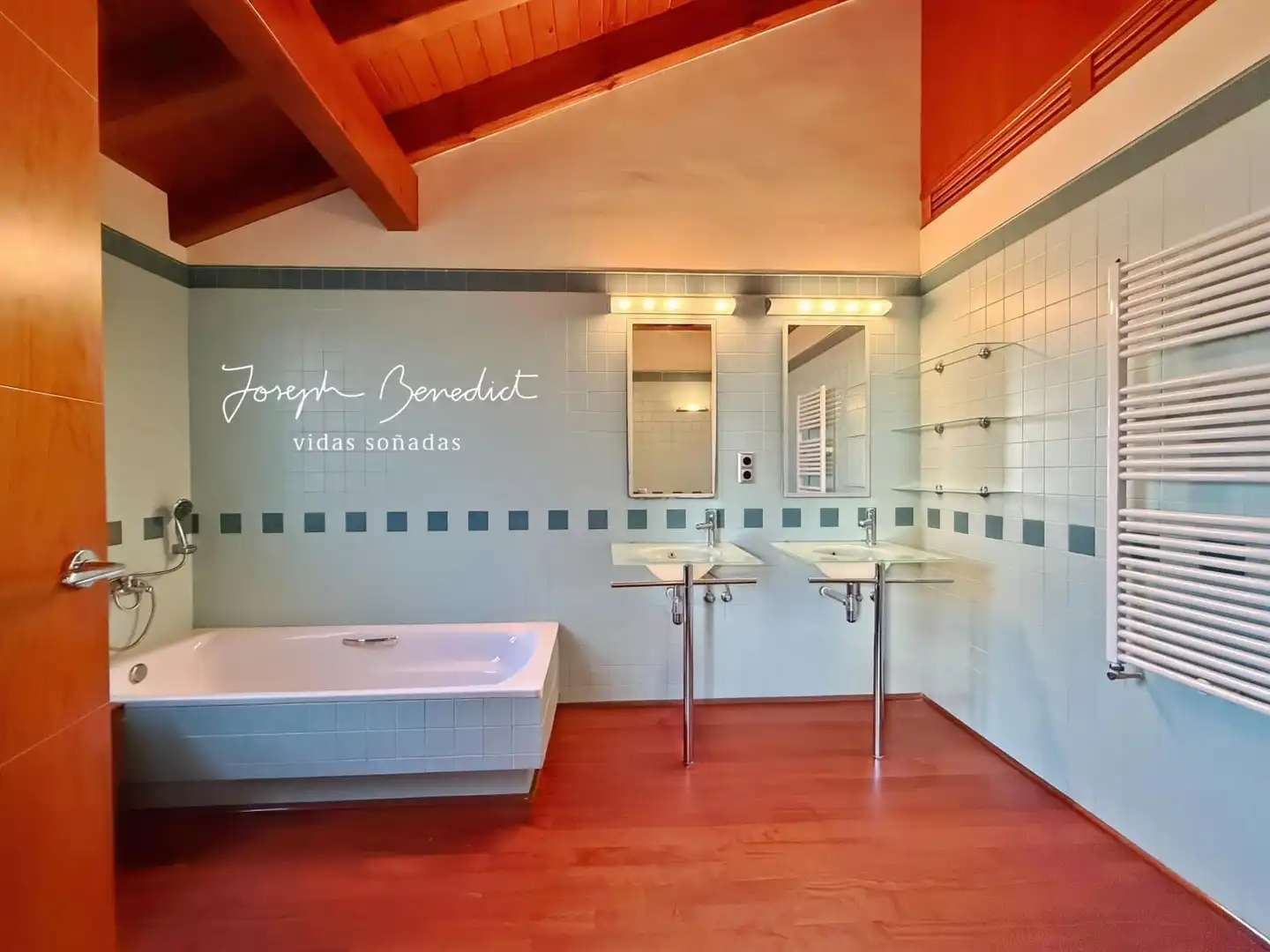 Baño de Casa o chalet en venta en Castelldefels con Aire acondicionado, Calefacción y Jardín privado