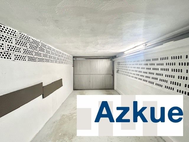Parkplatz von Garage zum Verkauf in Zumaia