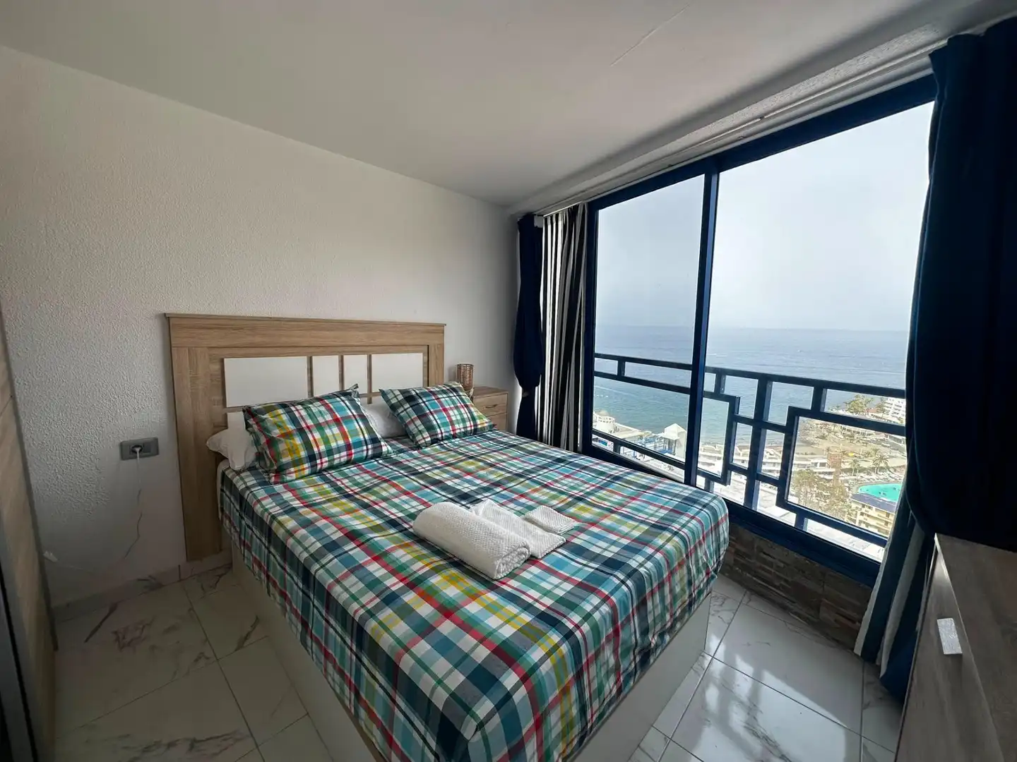 Habitación de Apartamento de alquiler en Mogán con Amueblado, Balcón y Piscina comunitaria