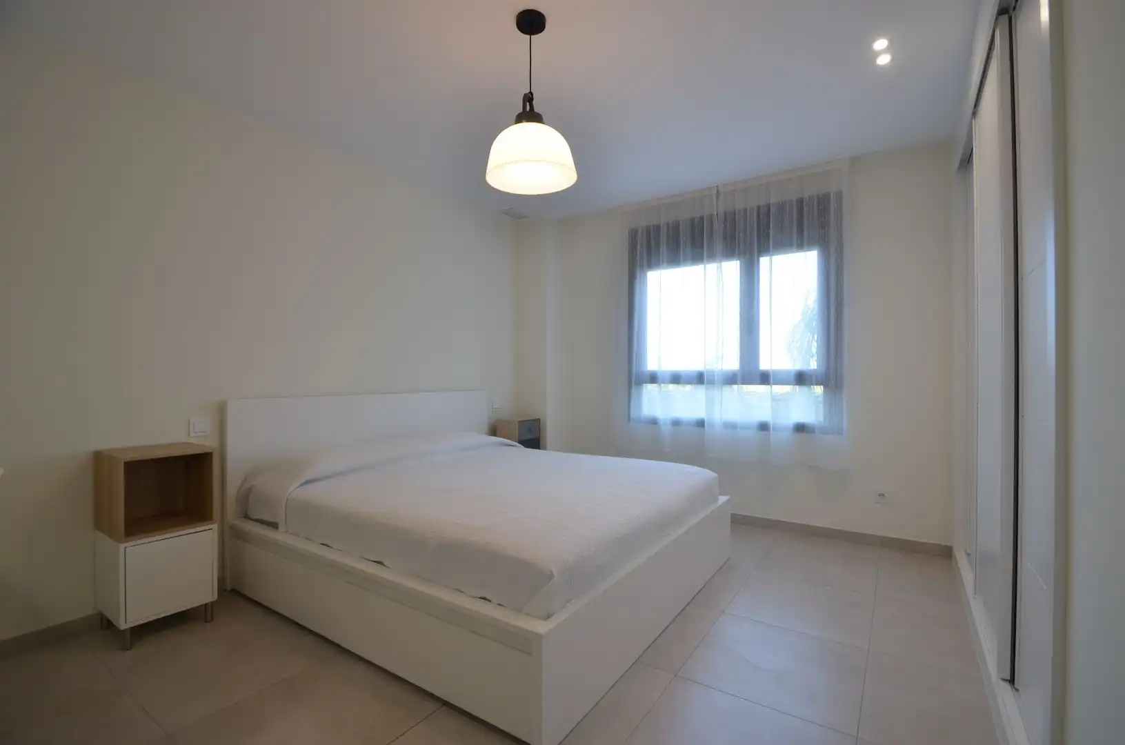 Apartament amb piscina en venda a Isla Canela, imagen 26