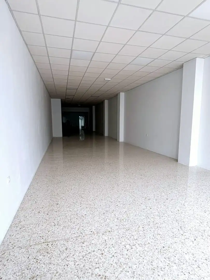 Local commercial à vendre à San Juan del Puerto, imagen 3
