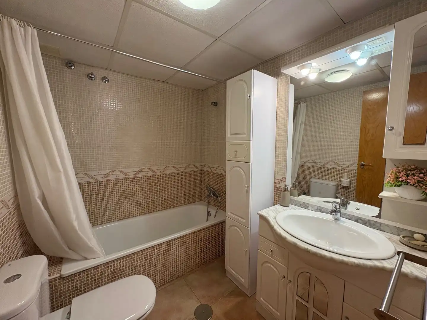 Apartamento con piscina en venta en Puerto Deportivo, imagen 11