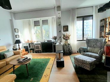 Appartamento con balcone in vendita a Prim