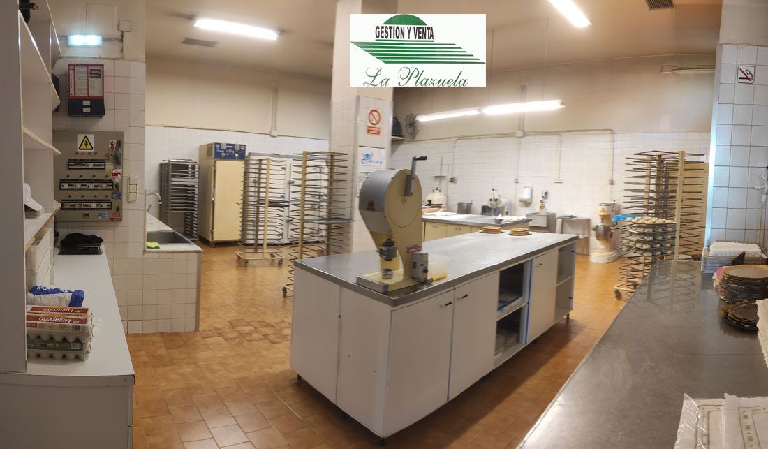 Kitchen of Premises for sale in Castro-Urdiales
