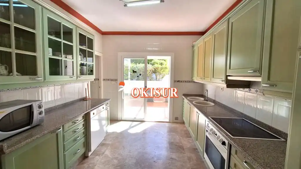Houses for sale in El Palmeral