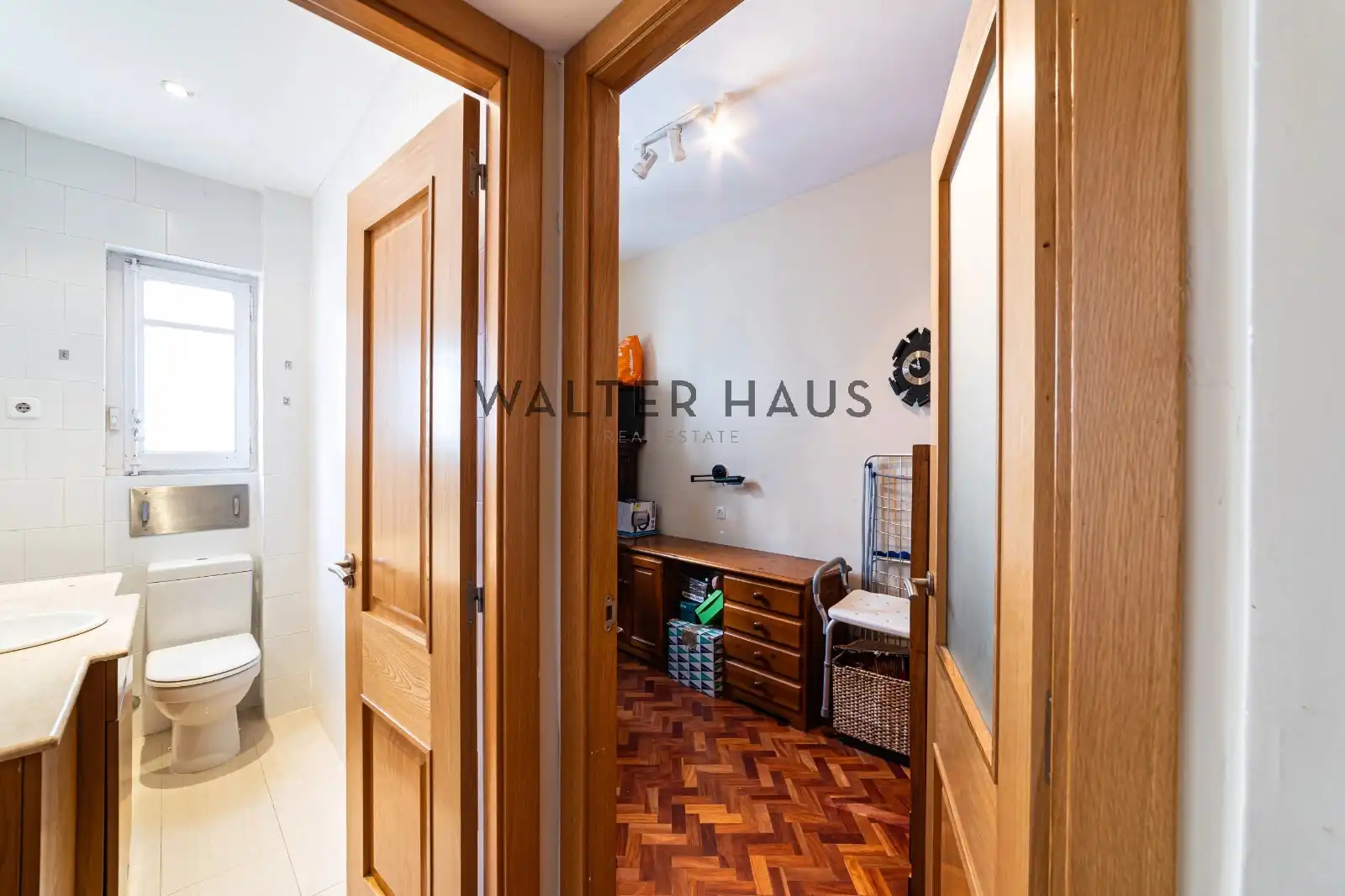 Flat for sale in Madrid  with Air Conditioner and Heating