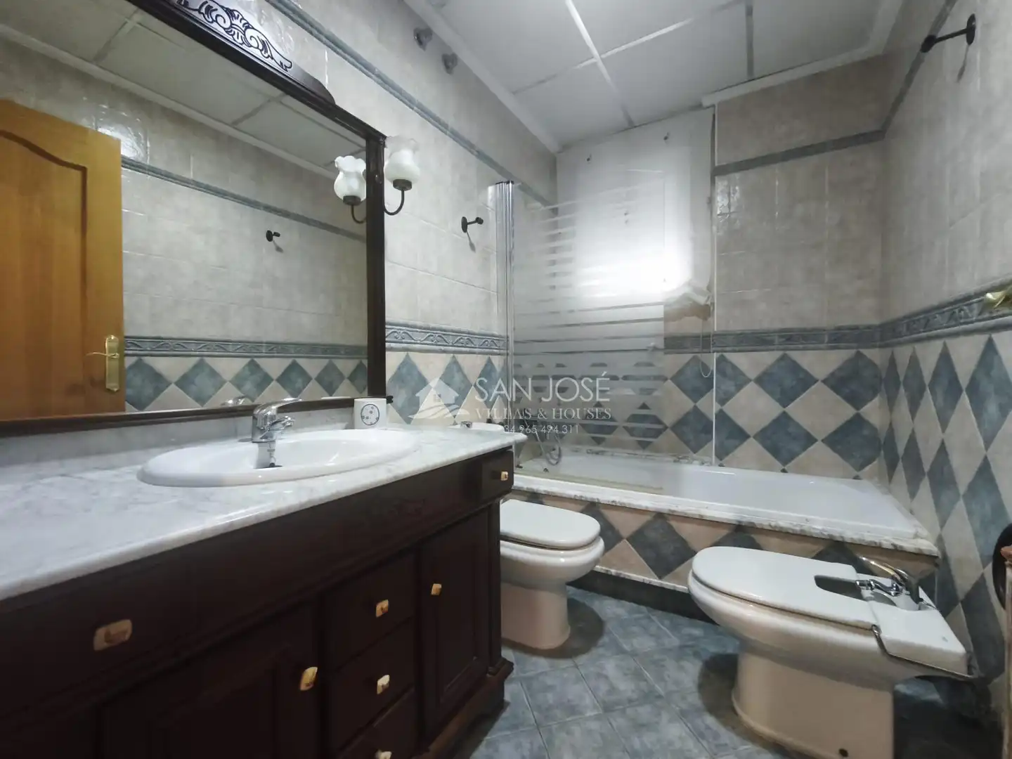 Bathroom of Houses for rent in Aspe  with Air Conditioner, Heating and Terrace