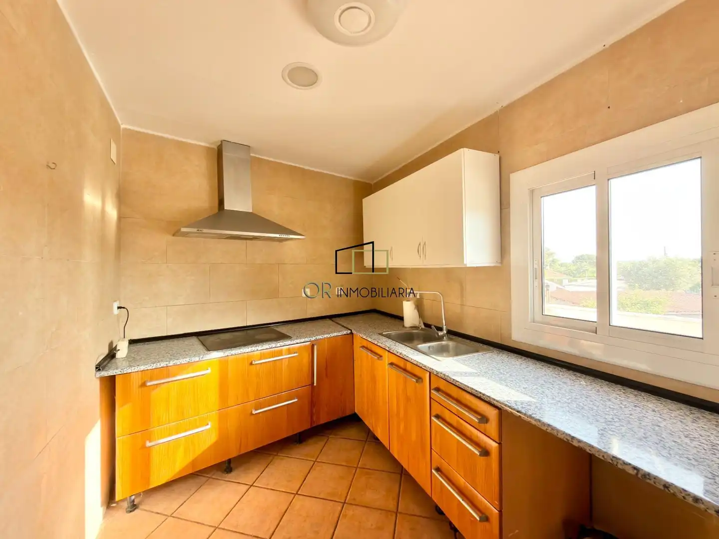 Cuina de Casa o xalet en venda en Pontons amb Jardí privat, Terrassa i Traster