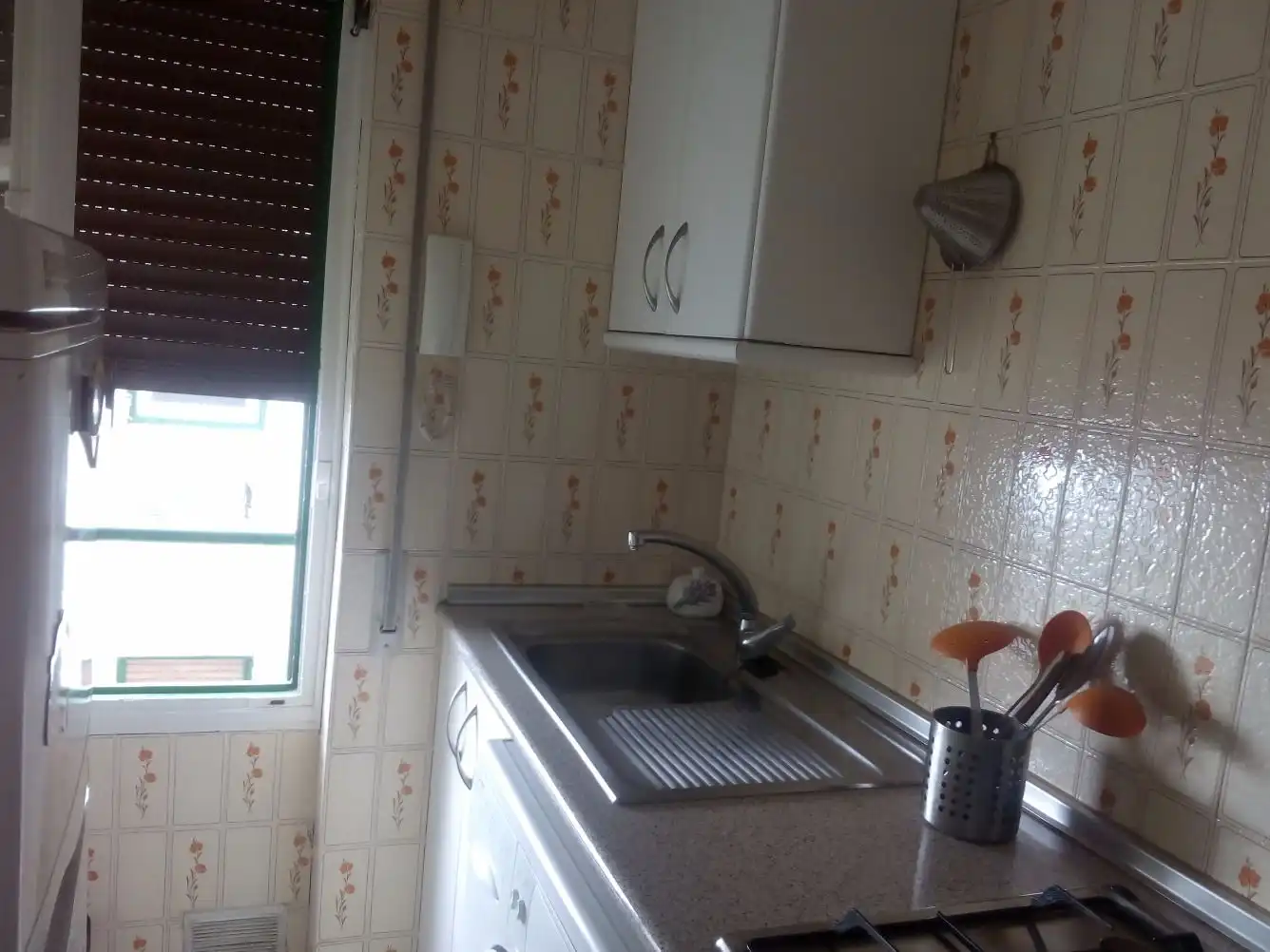 Cocina de Piso de alquiler en Madrid con Calefacción, Parquet y Terraza