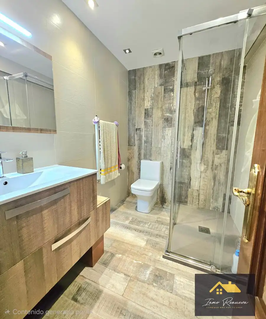 Bathroom of Flat for sale in Etxebarri, Bizkaia