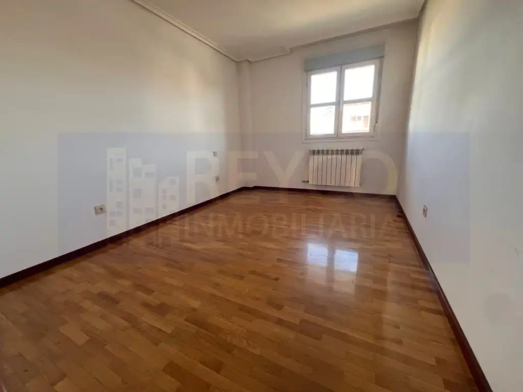 Flat with terrace for sale in Calle Magdalena, imagen 12