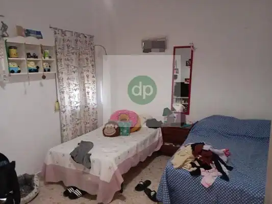 Bedroom of Flat for sale in Badajoz