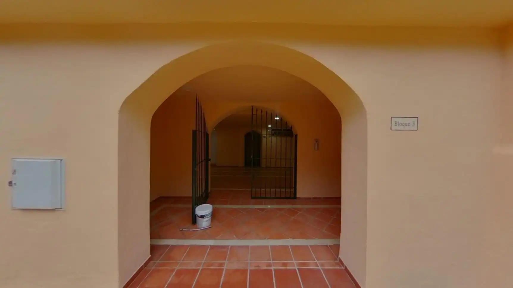 Flat for sale in Marbella  with Storage room and Swimming Pool