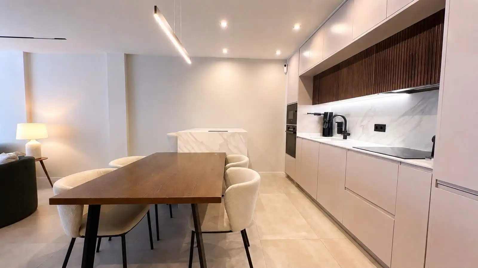 Apartament amb piscina en venda a Calle CALIFA-UR NVA ANDALUCIA, imagen 9