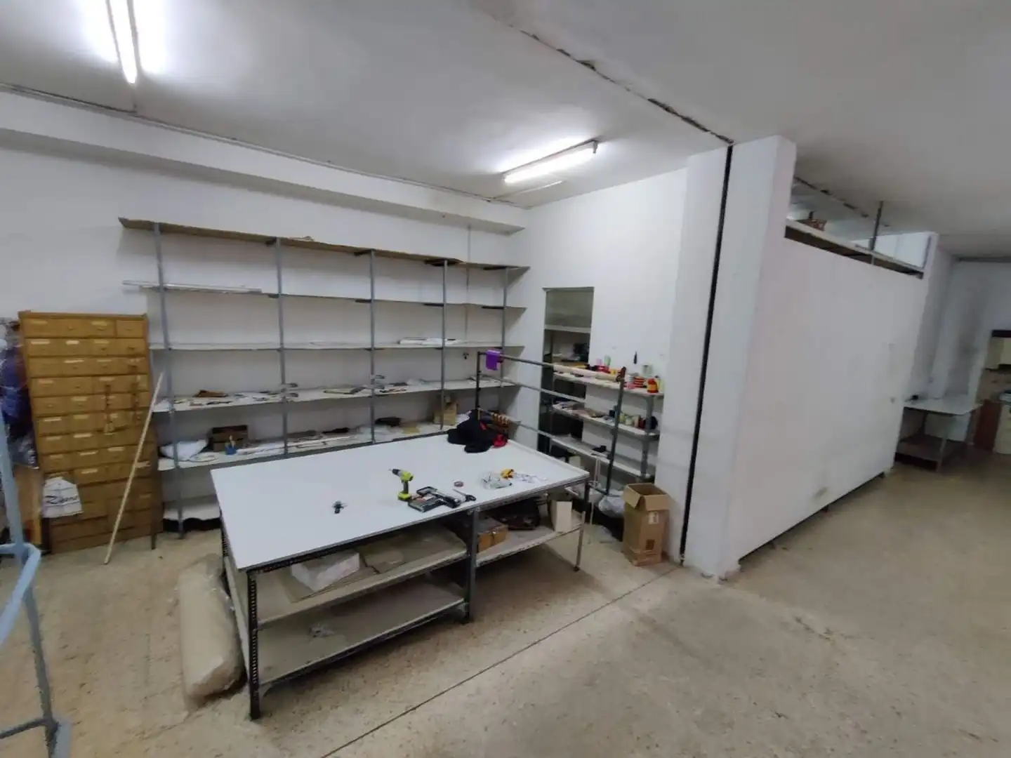 Local comercial en venda a Benicalap, imagen 2