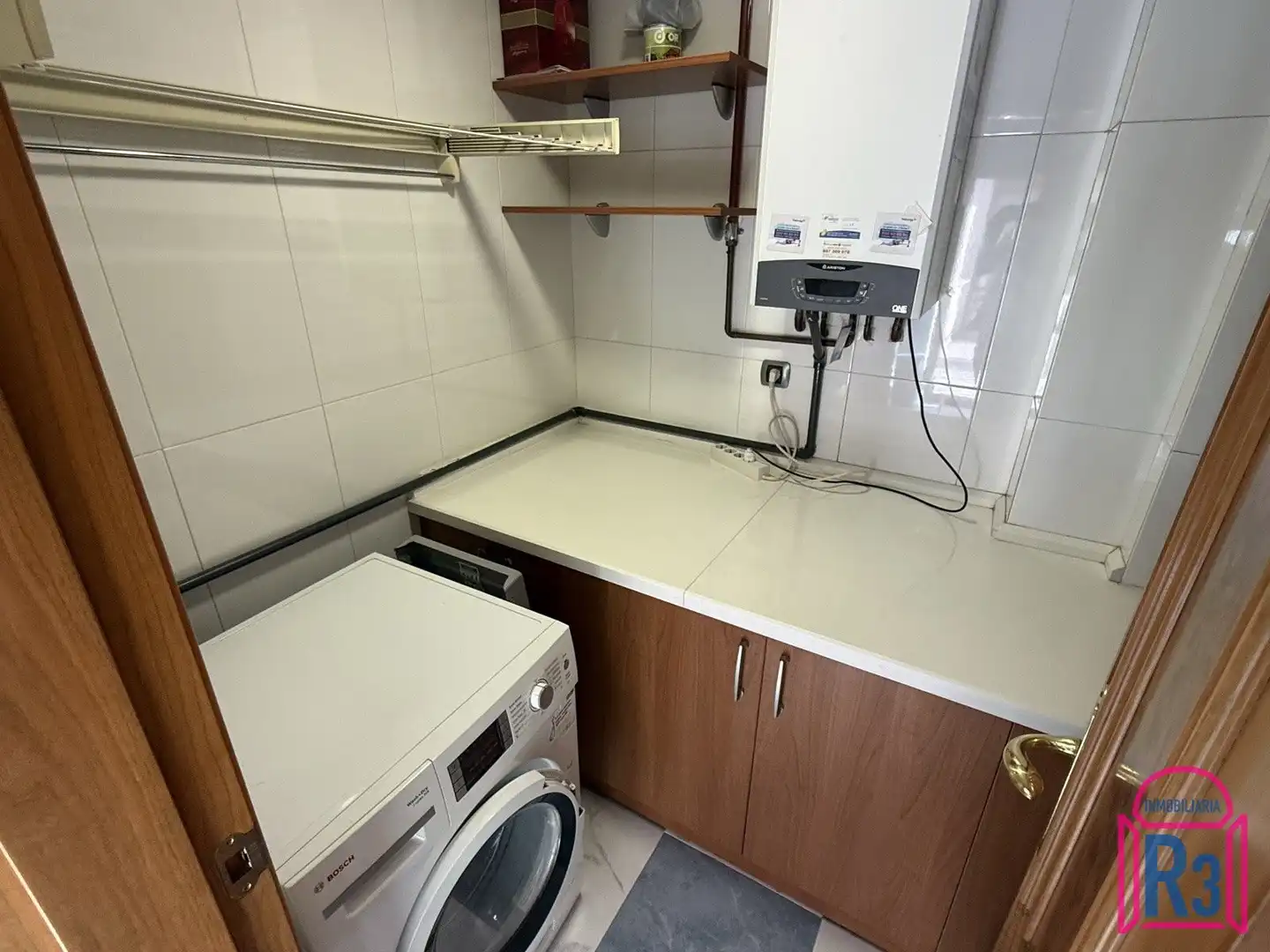 Cuina de Dúplex de lloguer en León Capital  amb Aire condicionat, Calefacció i Terrassa