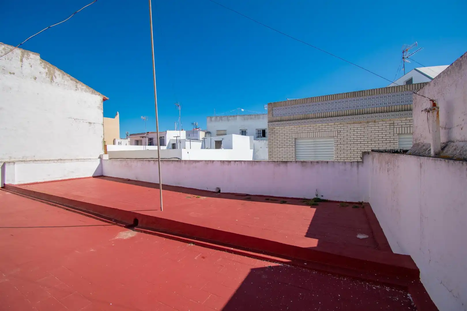 Vista exterior de Casa o chalet en venta en Chiclana de la Frontera