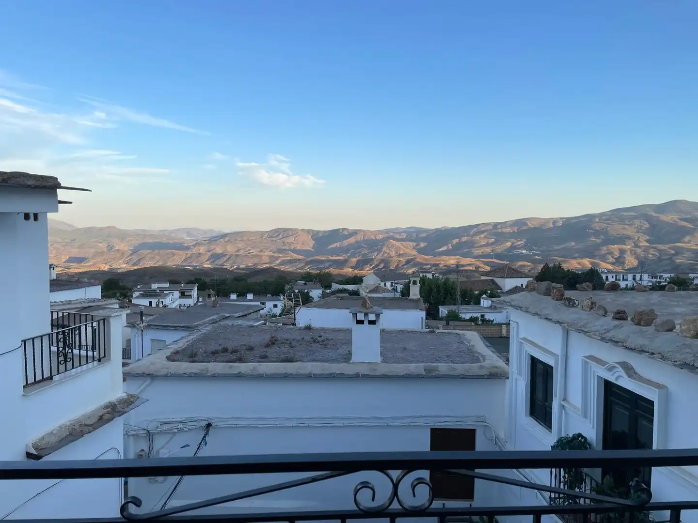 Vista exterior de Casa o xalet en venda en Alpujarra de la Sierra amb Aire condicionat, Calefacció i Terrassa