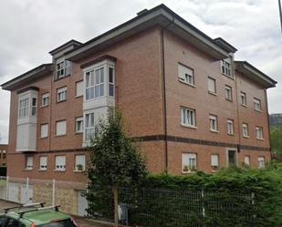 Vista exterior de Pis en venda en Villaviciosa amb Calefacció, Jardí privat i Parquet