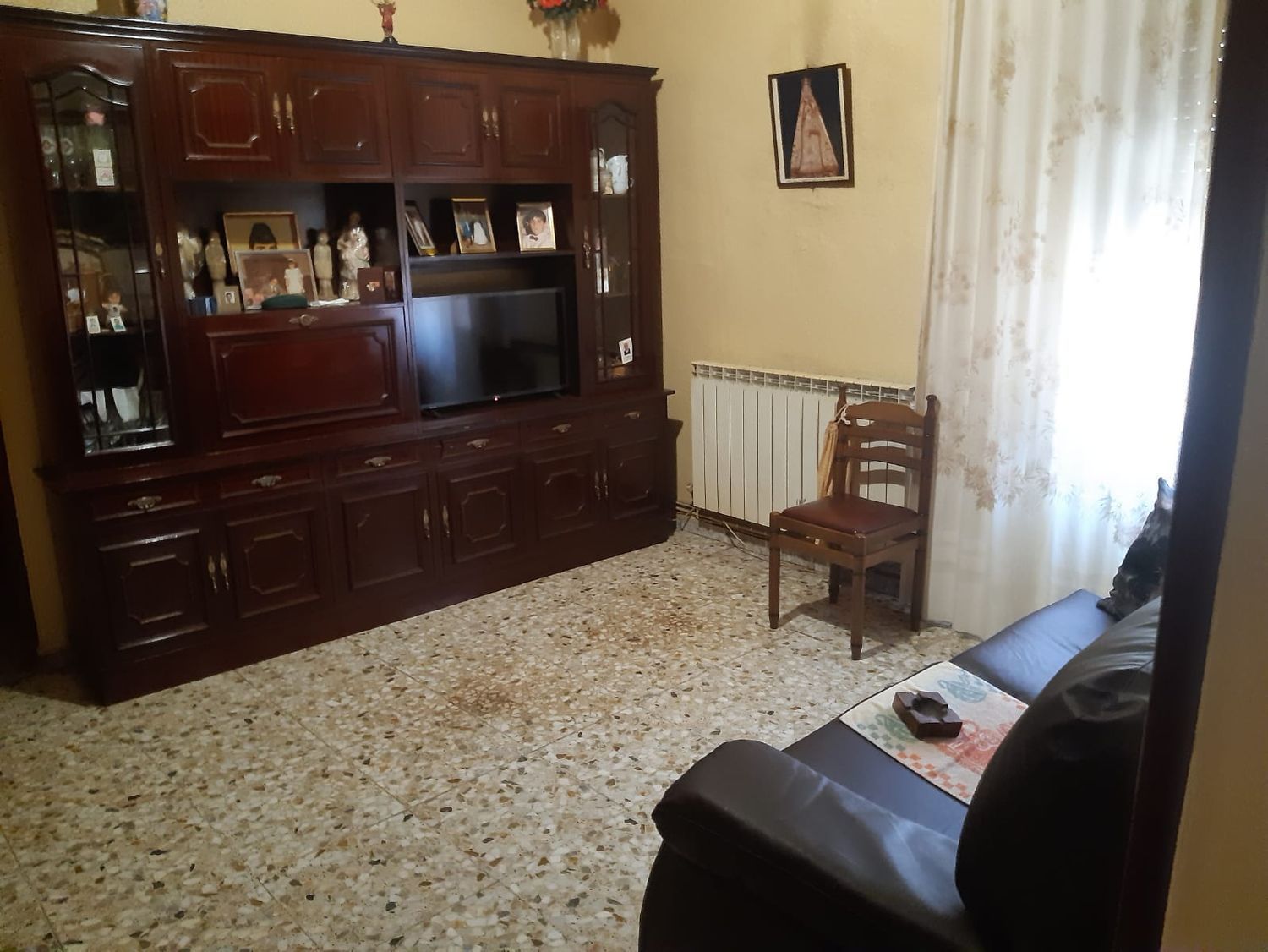 Living room of House or chalet for sale in Valtierra  with Private garden and Storage room