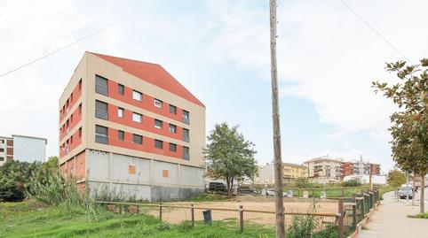 Photo 2 of Building for sale in Santiago Rusiñol, 51-59, Tordera pueblo, Tordera