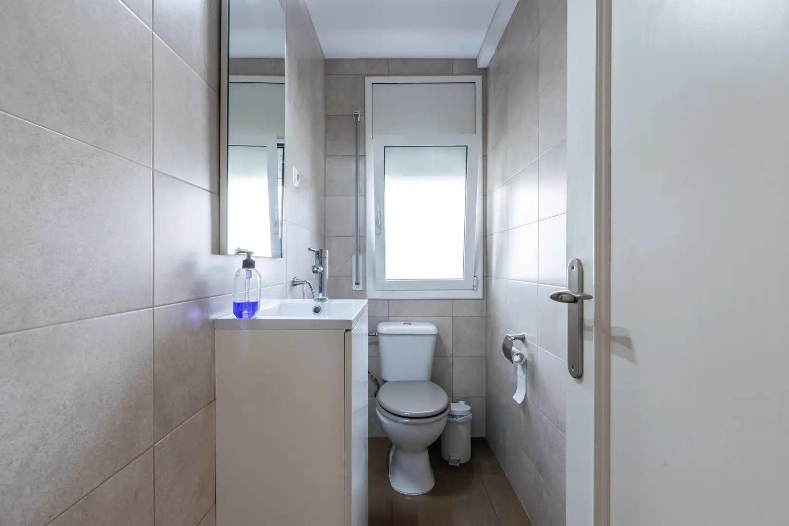 Baño de Casa adosada en venta en Mollet del Vallès con Aire acondicionado, Calefacción y Terraza